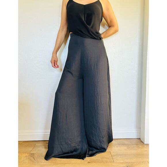 Urban Outfitters Wide Leg Pants - Picture 1 of 5